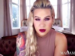 Gros seins, Femme dominatrice, Fétiche, Mère que j'aimerais baiser, Solo