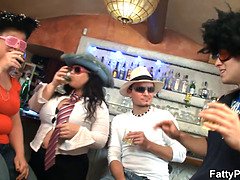 Grosse titten, Geile alte tussi, Brille, Riesig, Reif, Milf, Realität, Titten