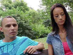 Man die toekijkt, Europees, Geld, Buiten, Realiteit, Tiener