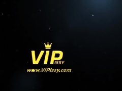Vipissy - Paula Lady Dee - Pissing Pornstars