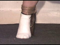 Любители, Садо мазо, Брюнетки, Женщины, Белье, Тощие, Связанные