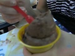 Cuarto de baño, Rubia, Pov, Coño, Afeitado, Flaco, Tetas, Bajo la falda