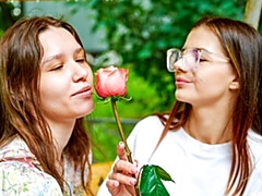 Жопа, Брюнетки, Куколка, Пальцем, Лесбиянка, Белье, Киски, Стриптизерша