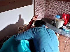 Cul, Gros cul, Gros seins, Brunette brune, Dingue, Indienne, Mère que j'aimerais baiser, Nénés