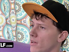 Grote mammen, Hardcore, Reusachtig, Likken, Moeder die ik wil neuken, Kut duiken, Stiefmoeder, Trio