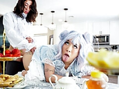 Arsch, Hundestellung, Lecken, Natürlichen titten, Muschi, Dürr, Jungendliche (18+), Titten