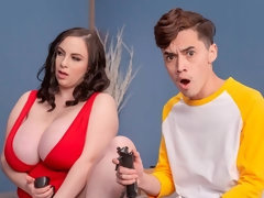 Gros seins, Sucer une bite, Brunette brune, En levrette, Grosse, Branlette thaïlandaise, Léchez, Mère que j'aimerais baiser