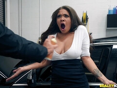 Chica, Tetas grandes, Mamada, Tetona, Coche, Tetas naturales, Coño, Realidad