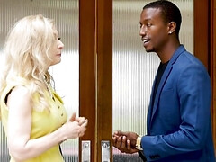 Grosser arsch, Grosser schwanz, Grosse titten, Blondine, Sperma im mund, Interrassisch, Reiten, Ehefrau