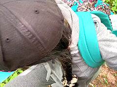 Grote lul, Pijpbeurt, Sperma in mond, Buiten, Klein, Openbaar