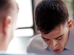 Grote mammen, Blond, Pijpbeurt, Hondjeshouding, Sperma in gezicht, Hd, Likken, Trio