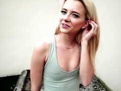 Blondine, Geld, Im freien, Schüchtern, Jungendliche (18+)