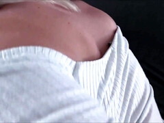 Grosse titten, Blondine, Vollbusig, Spermaladung, Aufs gesicht abspritzen, Masturbation, Jungendliche (18+), Titten