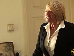 Amarrada, Británico, Dominación, Fetiche, Humillación, Maduro, Juguetes, Vibrador