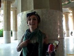 18 ans, Amateur, Fait maison, Fille latino, Public, Espagnole, Adolescente