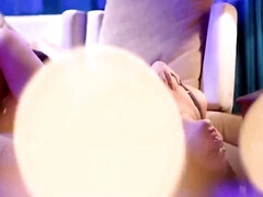 Grosse titten, Braunhaarige, Indisch, Lesbisch, Masturbation, Milf, Titten, Nass