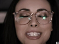 Amerikanisch, Arsch, Braunhaarige, Betrug, Schwanz, Freundin, Brille, Interrassisch