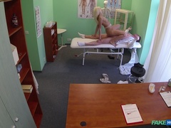 Leie, Blasen, Besamung, Arzt, Handjob, Lecken, Krankenschwester, Spanner