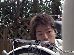 Tussi, Blasen, Braunhaarige, Handjob, Reif, Milf, Jungendliche (18+), Titten