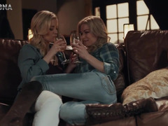 Blond, Hakken, Zoenen, Lesbisch, Moeder die ik wil neuken, Moeder, Strippen, Tiener