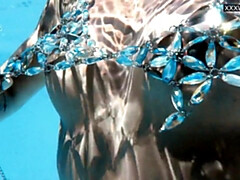 Culo, Fetiche, Hd, Húngaro, Pequeña, Piscina, Fumando, Adolescente