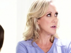 Blondine, Braunhaarige, Europäisch, Hardcore, Lesbisch, Massage, Masturbation, Milf