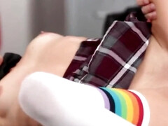 18 jaar, Grote lul, Bruinharig, Lul, Hardcore, Hd, Mager, Tieten likken