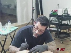 Brunette brune, Érotique, Hard, Fille latino, Lingerie, Petite femme, Tatouage, Nénés