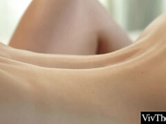 Брюнетки, Фетиш, Поцелуи, Лесбиянка, Лизание, Соски, Киски, Молоденькие