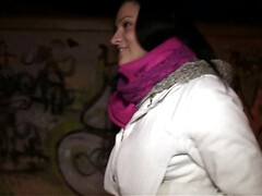 Любители, Жопа, Минет, Брюнетки, Европейки, Деньги, На природе, От первого лица