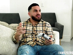 Sucer une bite, Brunette brune, Tir de sperme, Queue, Branlette thaïlandaise, Hd, Adolescente, Nénés