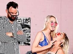 Mamada, Estilo perrito, Ffm, Pajear, Lencería, Medias largas, Trio, Tetas