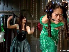 Anal, Gros seins, Bondage, Bâillonner, Hd, Lesbienne, Jarretelles, Strapon