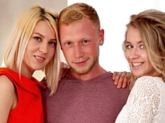 Большая жопа, Большой член, Большие сиськи, Минет, Собачьи, Волосатые, Молоденькие, Втроем