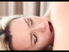 Schönheit, Blondine, Geile alte tussi, Schwanz, Hd, Milf, Schlampe, Ablutschen