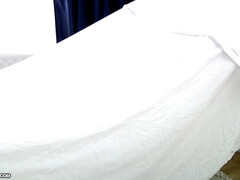 Sexy Bum Massage For A Busty Cutie - Marina visconti