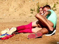 Ashley Ocean's Outdoor Hardcore Encounter 1: A Brunette's Bold Performance