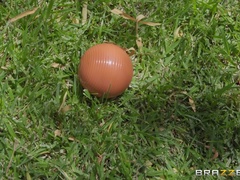 Cul, Gros seins, Sucer une bite, Tromperie, Couple, Talons, Tatouage, Épouse