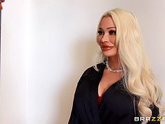 Top cougar is in for a restless bedroom tryout