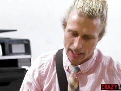 Большой член, Постарше, Член, Латиноамериканки, Милф, В офисе, Лизание жопы, Влажная