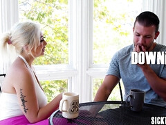 Grosser schwanz, Grosse titten, Blasen, Geile alte tussi, Hundestellung, Hardcore, Mutti, Ablutschen