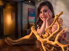 Grosser arsch, Hundestellung, Handjob, Hardcore, Interrassisch, Lecken, Flotter dreier, Titten