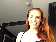 Blasen, Handjob, Absätze, Rotschopf, Titten