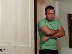 Stepmommy wants his tongue between her legs before sex