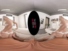 Blondie is so hottie, but most her other videos are trash - Point Of View