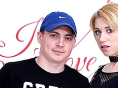 Culo grande, Rubia, Cornudo, Interracial, Tetas naturales, Afeitado, Flaco, Tatuaje