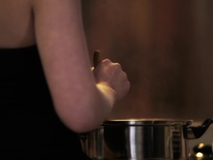 Beauté, Sucer une bite, Couple, Tir de sperme, Talons, Mamelons, Tatouage, Adolescente