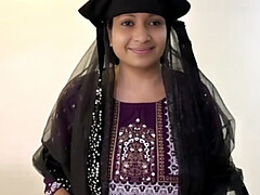 Culo, Culo grande, Tetas grandes, Polla, Hotel, Indio, Monstruo, Adolescente