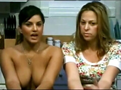 Latina Sunny Leone topless on webcam - vintage show