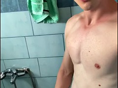 A girl with a big dick tries to cum quickly in the bathroom, PARENTS ARE HOME!